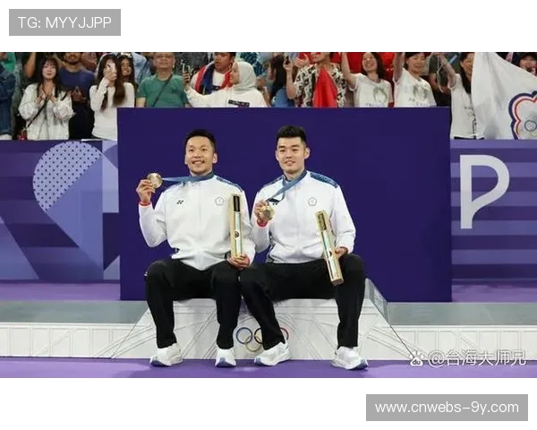 中国台北男双携手夺得合作以来首个羽毛球超级500赛冠军 中国台北男双携手夺得合作以来首个羽毛球超级500赛冠军