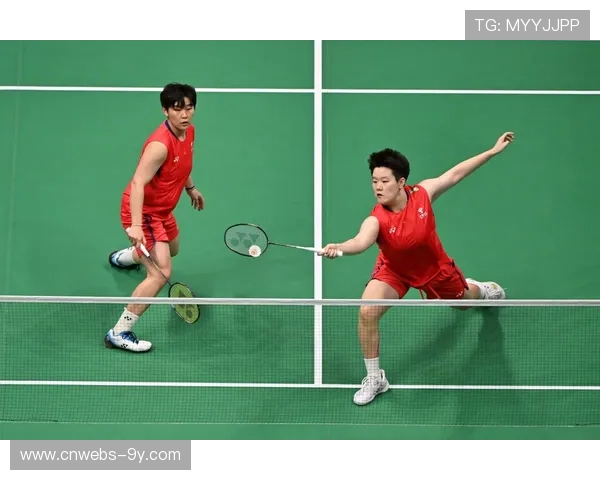 刘圣书-谭宁夺冠后相拥而泣：靠意志品质拼下世锦赛冠军